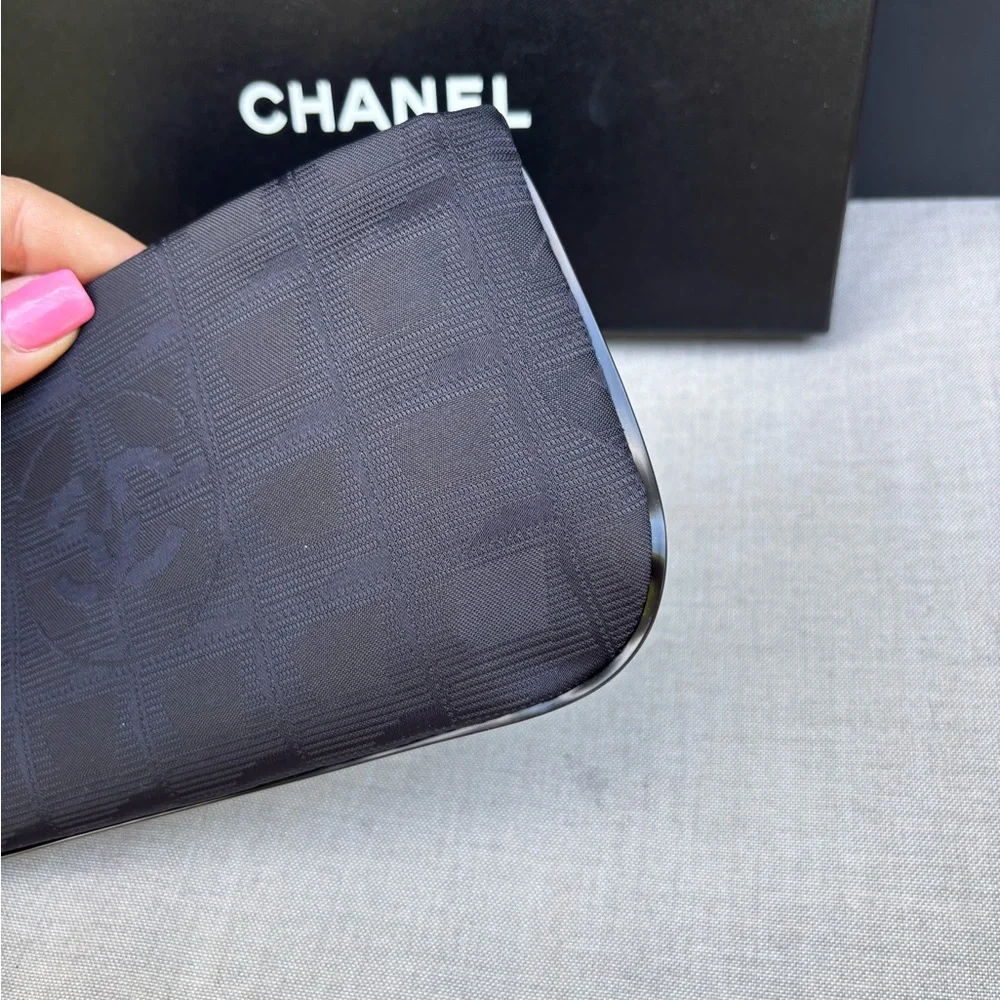 Authentic CHANEL BLACK nylon sport line clutch pouch NEW